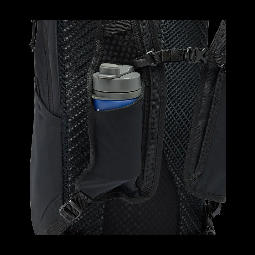 Hot BlackComb Ridge 18L BackPack - Rucksack Damen Rucksäcke | Rucksäcke